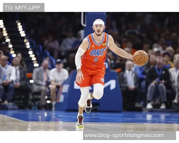 詹姆斯称赞卡鲁索:每支球队都需一位懂得成功与逆境的平稳者 詹姆斯称赞卡鲁索:每支球队都需一位懂得成功与逆境的平稳者