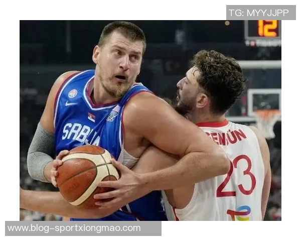 约基奇回应毫不费力评价强调自己在比赛中付出的努力与汗水 约基奇回应毫不费力评价强调自己在比赛中付出的努力与汗水