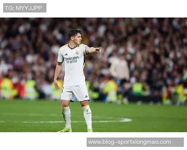 迪亚斯因红牌禁赛三场阿什拉夫受伤引发关注